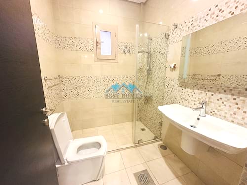 Spacious Four Bedrooms Apartment in Jabriya 