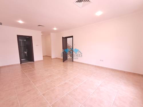 Spacious Five Bedrooms Villa in Egaila