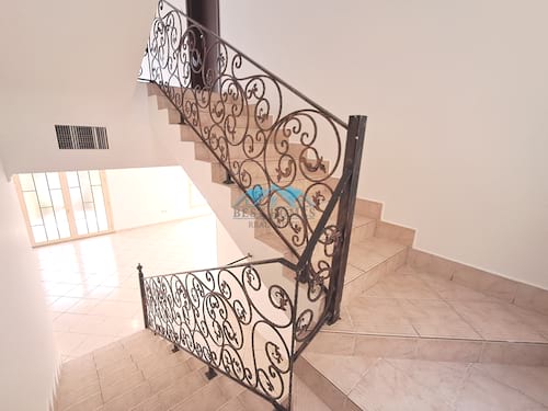 Spacious Five Bedrooms Villa in Egaila