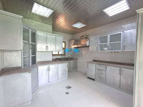 Spacious 5 Bedrooms Apartment with Private Rooftop in Jabriya