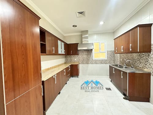 Spacious 04 Bedrooms Floor in Bayan