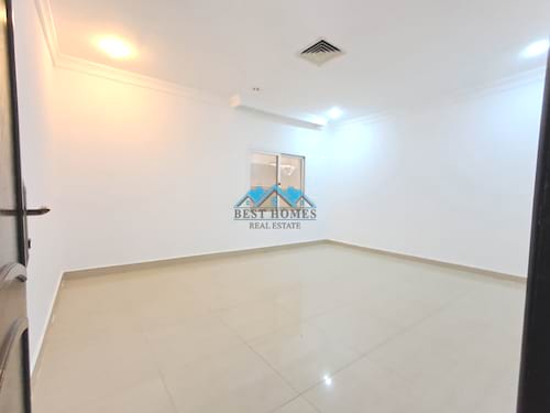 Nice And Spacious 4 Bedrooms Floor in Zahra