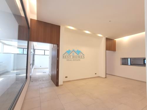 4 Master Bedrooms Villa in Salam