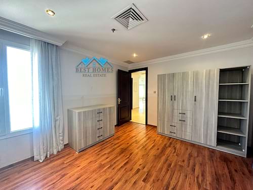 3 Bedroom Apartment in Shaab al Bahri