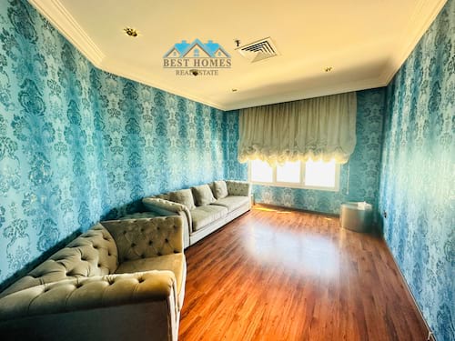 3 Bedroom Apartment in Shaab al Bahri