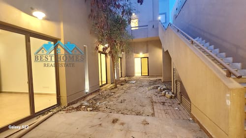 Nice 5 Bedrooms Villa in Abu Fatira