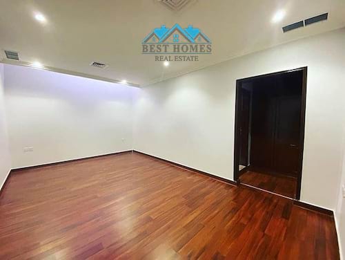 3 Bedrooms cozy floor with Private pool in Salwa.