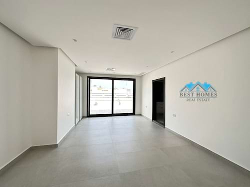 05 Bedroom high quality penthouse in Salwa