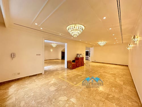 04 Bedroom Luxurious villa In Salwa