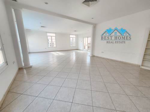 Spacious 4 bedroom duplex in messila