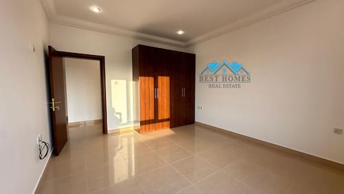 Nice and Spacious Four Bedrooms Floor in Zahra