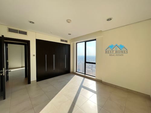 Spacious sea view 03 bedroom apartment in Bneid al Gar.