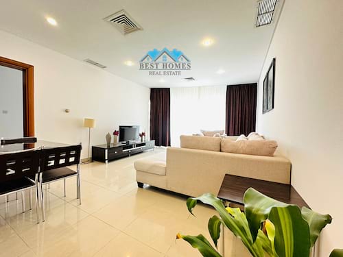 Spacious one bedroom furnished apartment in salmiya 