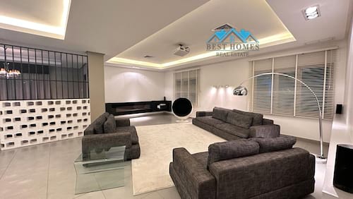 Modern 3 Bedroom Floor in Mangaf