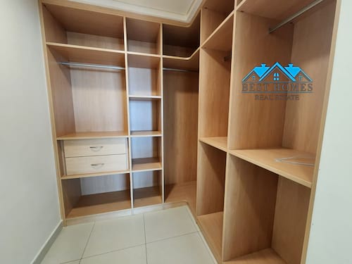 Very spacious 3 br bedroom apt in Shaab