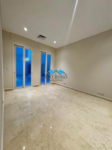 4 Bedrooms Duplex in a Compound in Abu Al Hasaniya