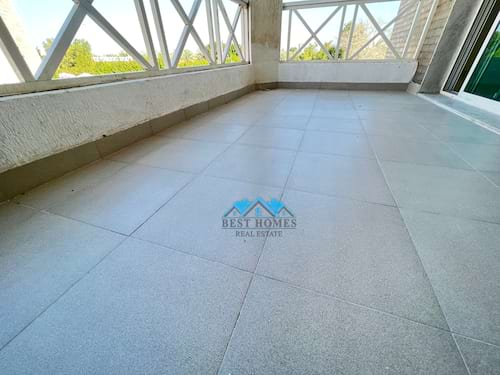 Spacious 03 bedroom floor in salwa