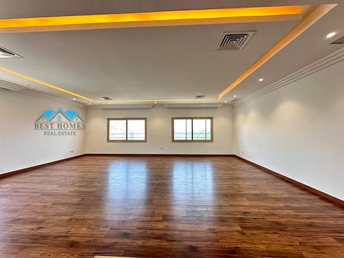 Modern 4 Bedrooms Spacious Apartment in Salwa