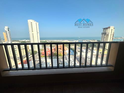 Nice and Spacious 03 Bedrooms Sea View Apartment in Salmiya