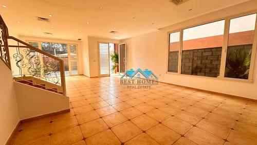 Beautiful 4 Bedrooms Villa in Abu Al Hasaniya