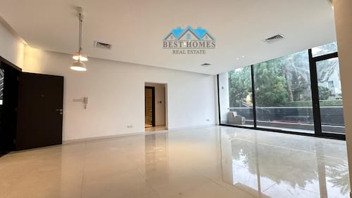 Modern 03 Bedrooms Ground Floor Apartment with Balcony in West Mishref
