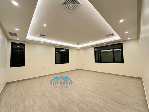 04 Bedroom brand new floor for rent in Funaitees