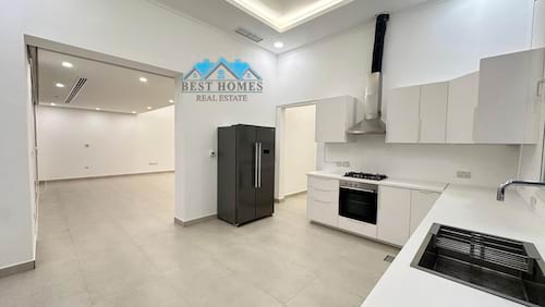 A Nice and Modern Style 3 Bedrooms Floor in Mishref