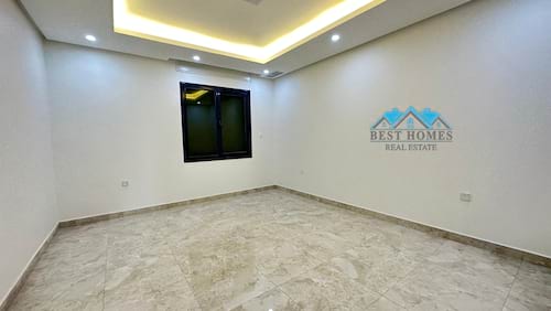 Spacious 4 Br Floor in Al Salam