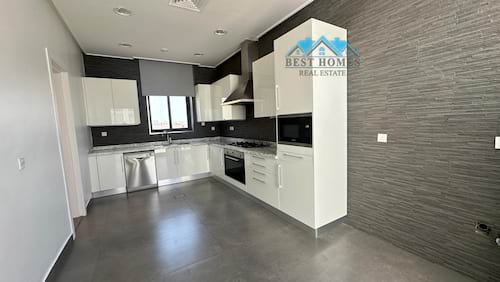 A Nice and Spacious Modern Style three Bedroom Floor in Funaitees