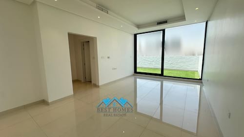 A Nice and Spacious Modern Style three Bedroom Floor in Funaitees