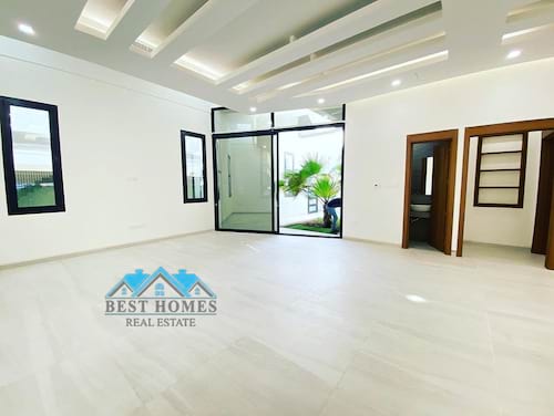 04 Bedrooms Cozy Duplex with High Finishing in Jabriya