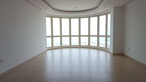 A nice and spacious 3 Bedroom Apartment in Salmiya.