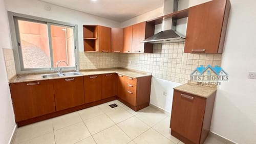 3 Bedrooms Apartment in Salmiya