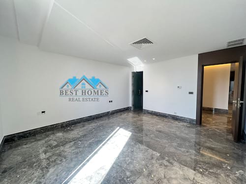 High quality modern 5 bedroom apt in Daiya.