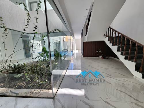 Brand new Morden 5 bedroom villa in Shaab