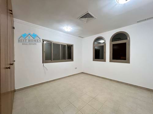 Nice and spacious 4 Bedrooms floor in a compound in Salwa