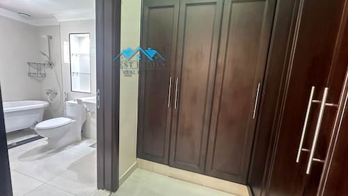 A Nice and Very Spacious 4 Bedrooms Ground-Floor Apartment in Rumaithiya