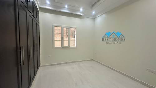 A Nice and Very Spacious 4 Bedrooms Ground-Floor Apartment in Rumaithiya