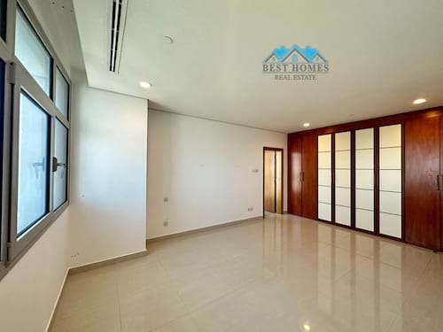 03 Bedroom Sea View Apartment in Salmiya