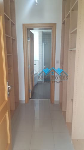 3 Bedrooms Big Apartment with panoramic sea view in Salmiya