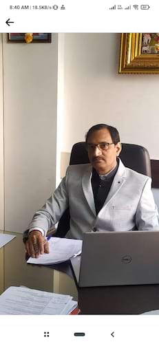 Adv. Sanjay Karanjawala in Indore