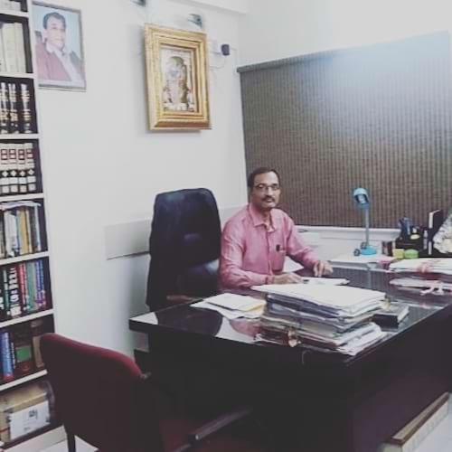 Adv. Sanjay Karanjawala in Indore