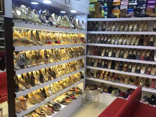 Bata Shoe Store in Delhi