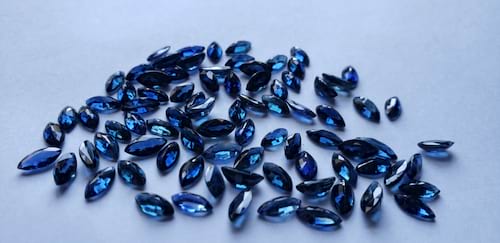 Sapphire Marquise: 8mm x 4mm