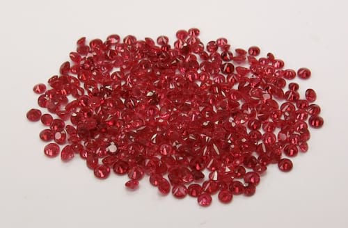 Ruby Diamond Cut: 2.5mm - 3mm