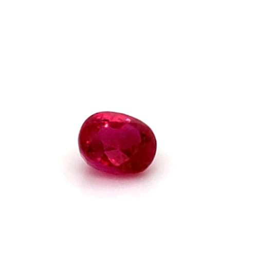 Ruby Oval: 1.04ct