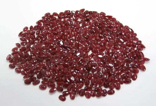 Burma Ruby-Oval 6mm x 4mm