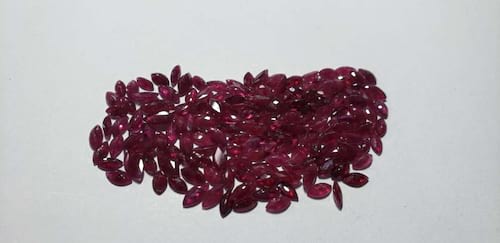 Ruby Marquise: 6mm x 3mm