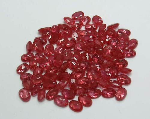 Burma Ruby-Oval 6mm x 4mm