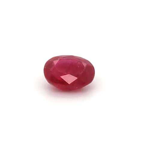 Ruby Oval: 1.48ct